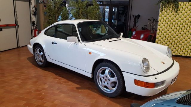 Porsche 964 911 Porsche Carrera 4 Book Service ASI resta