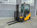 Jungheinrich EFG 425k Baujahr 2019/ HH 4400 Stunden 8627