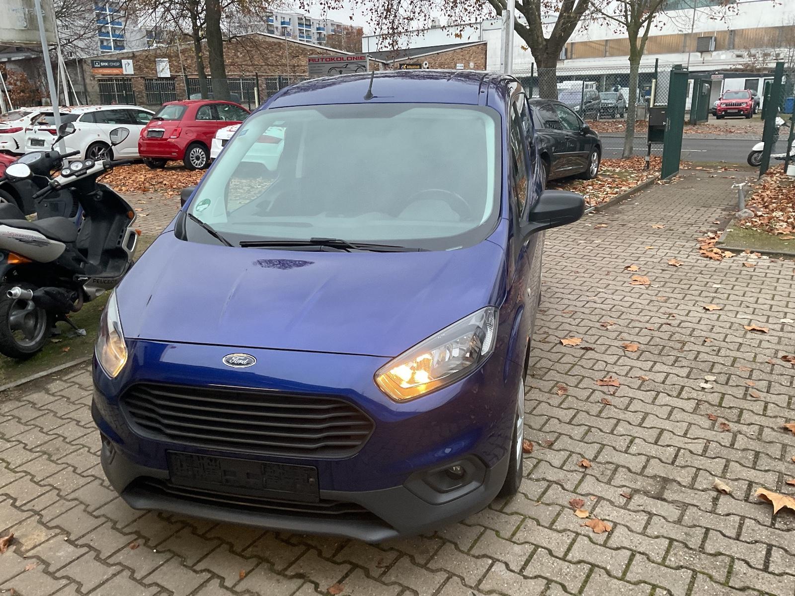Ford Transit Courier Trend