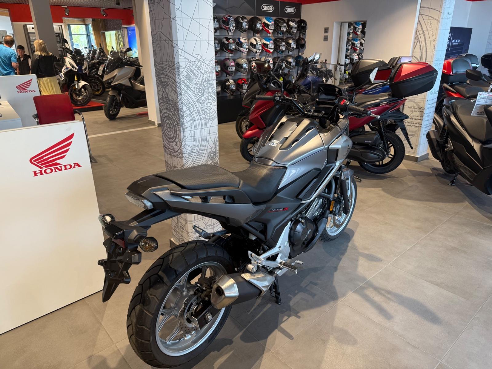 Honda NC750X  aus 1 Hand *Service neu*