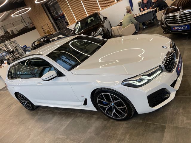 BMW 540d  Touring xDrive M Sport *1.HAND*LED*KAM*AHK