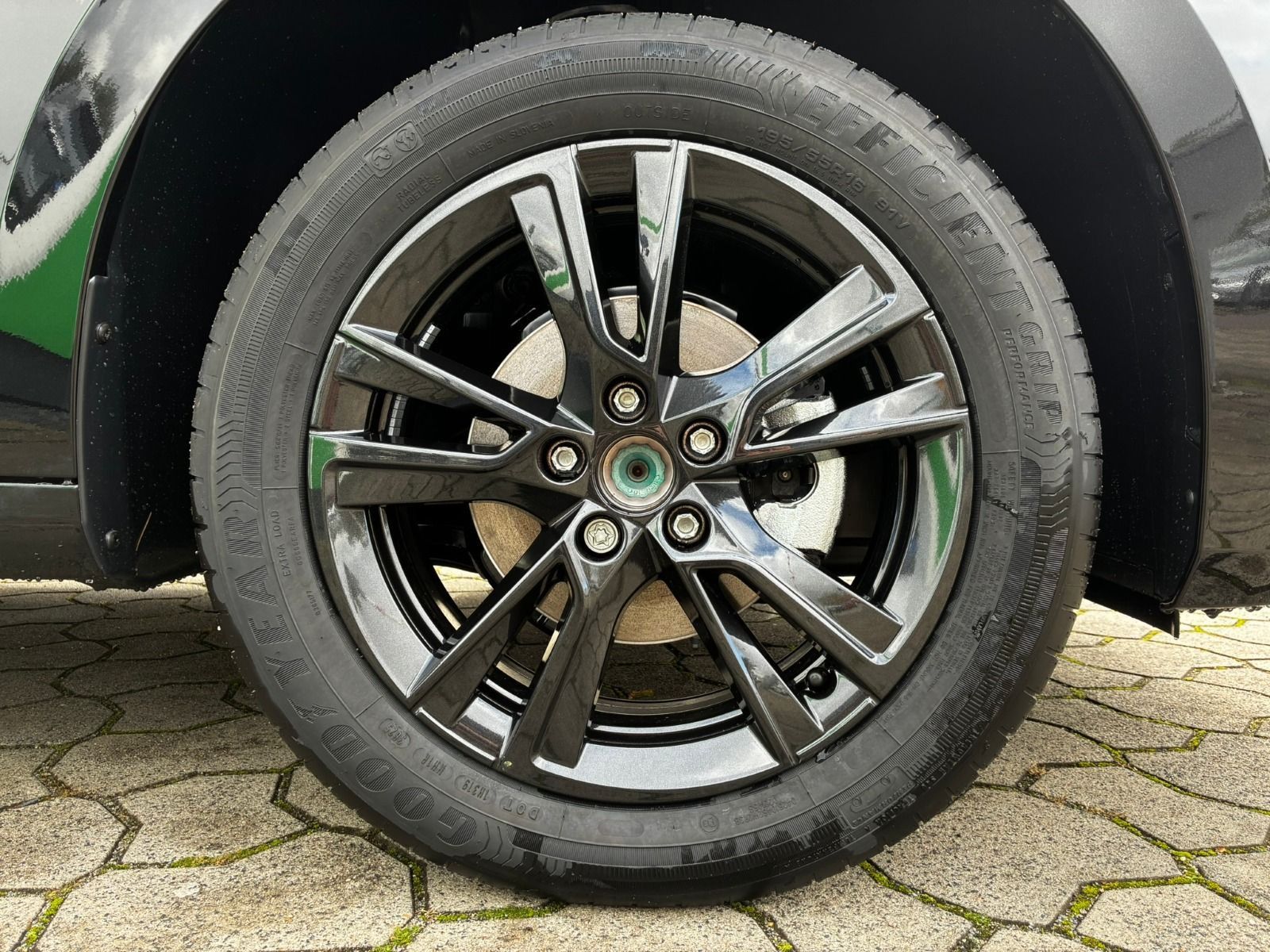 Fahrzeugabbildung SKODA Fabia 1.0 TSI Selection OPF