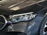 Mercedes-Benz E 220 d T AVANTGARDE+MBUX+PANO+DISTR+TOTW+AHK - gebrauchte Kombis