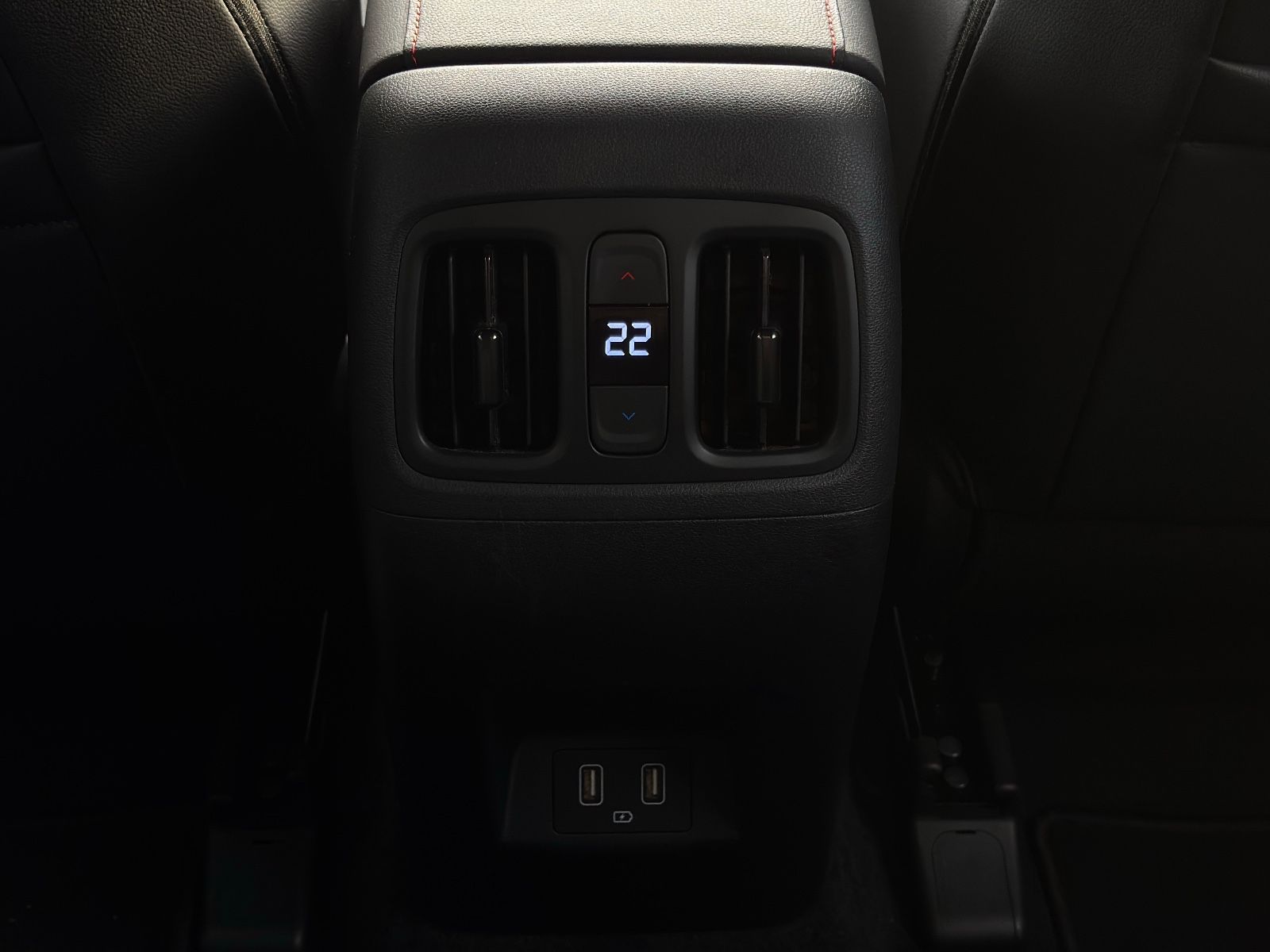 Fahrzeugabbildung Hyundai Tucson 1.6 T-GDI N-Line PHEV 4WD KRELL ACC CAM