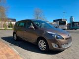 Renault Scenic | Expression dCi 110 Expres... - Renault Express von privat