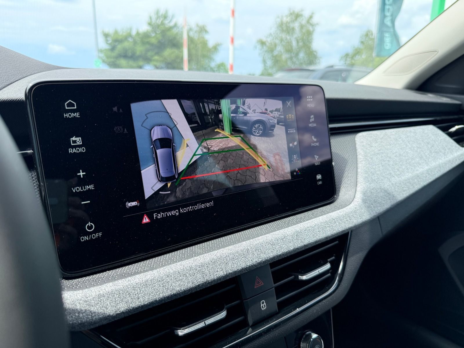 Fahrzeugabbildung SKODA Scala 1.5 TSI Balance OPF