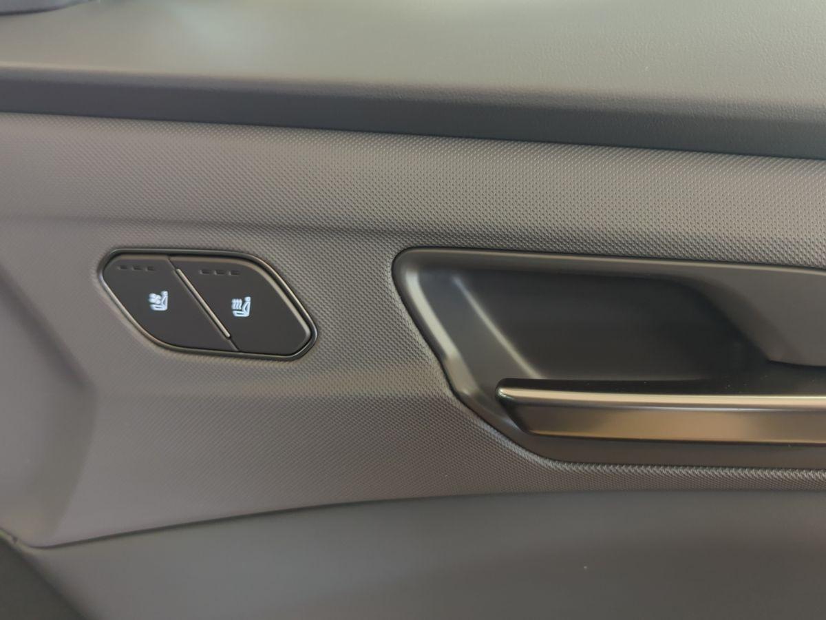 Kia EV5 EARTH W-PUMPE+COMFORT-PAKET LEDER+NAVI+KAMER