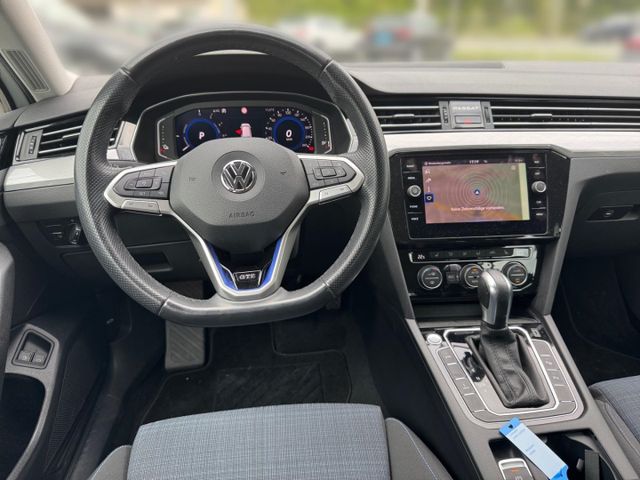 Passat Variant GTE 1.4 TSI DSG LED Navi Climatro