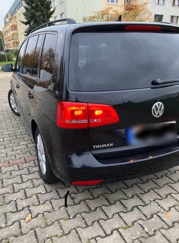 Volkswagen Touran 2012 — photo 9