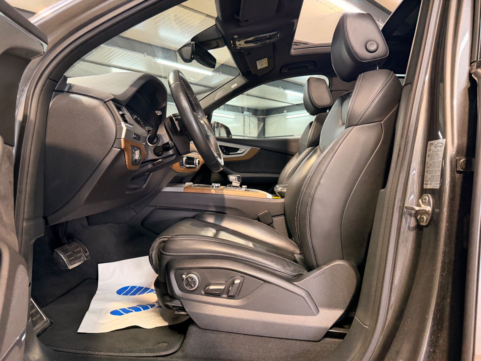 Audi Q7 50TDI S LINE+*7SITZ*PANO*SFT*BOSE*AHK*ACC*2.H foto 10
