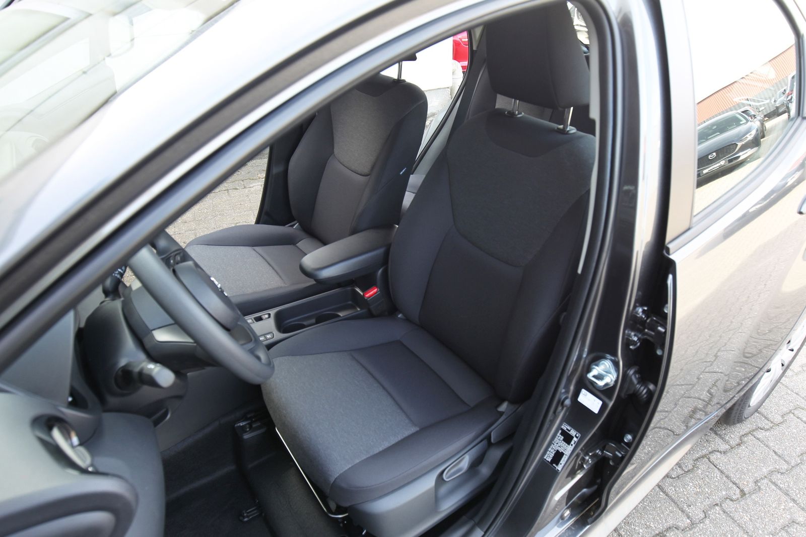 Mazda 2 Hybrid - Bild 13