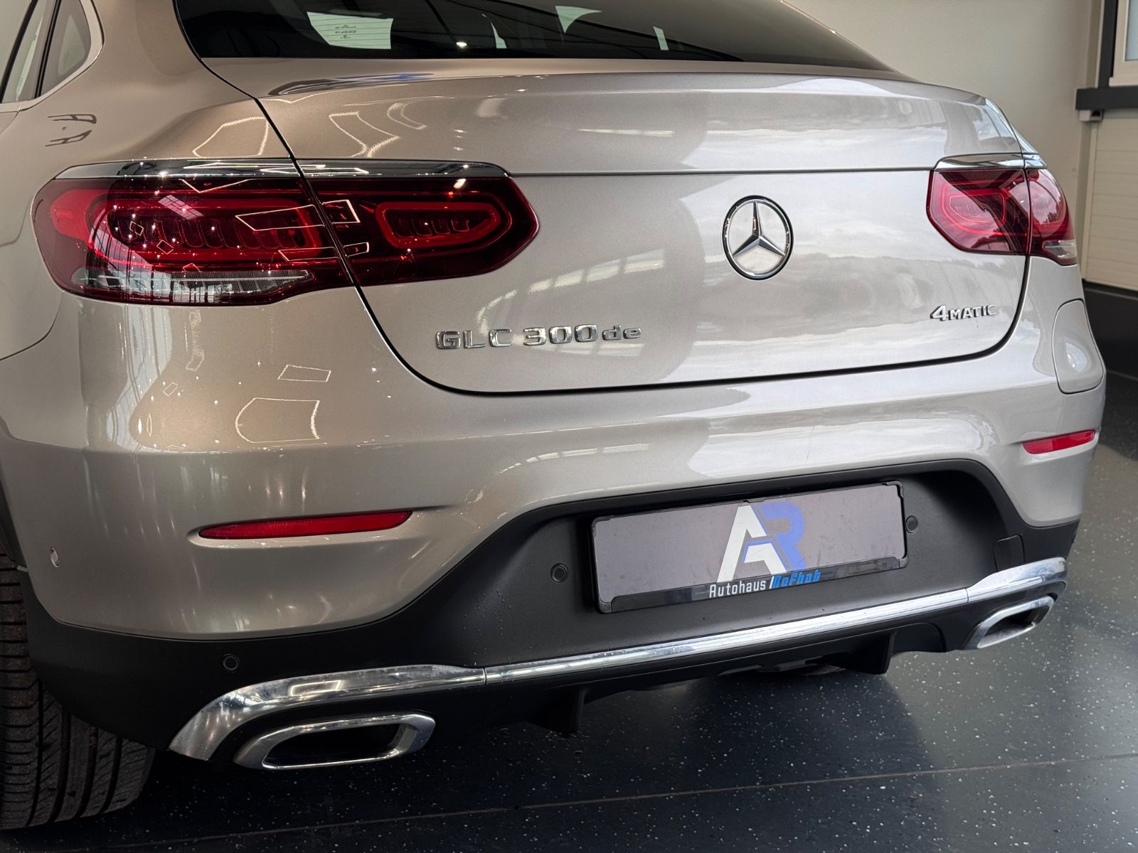 Mercedes-Benz GLC300de 4Matic AMG LED MULTIBEAM SHZ AMBIENTE foto 17