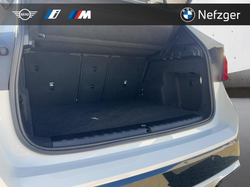 BMW X1 xDrive23i Head-Up M Sport Panorama Driving As foto 6