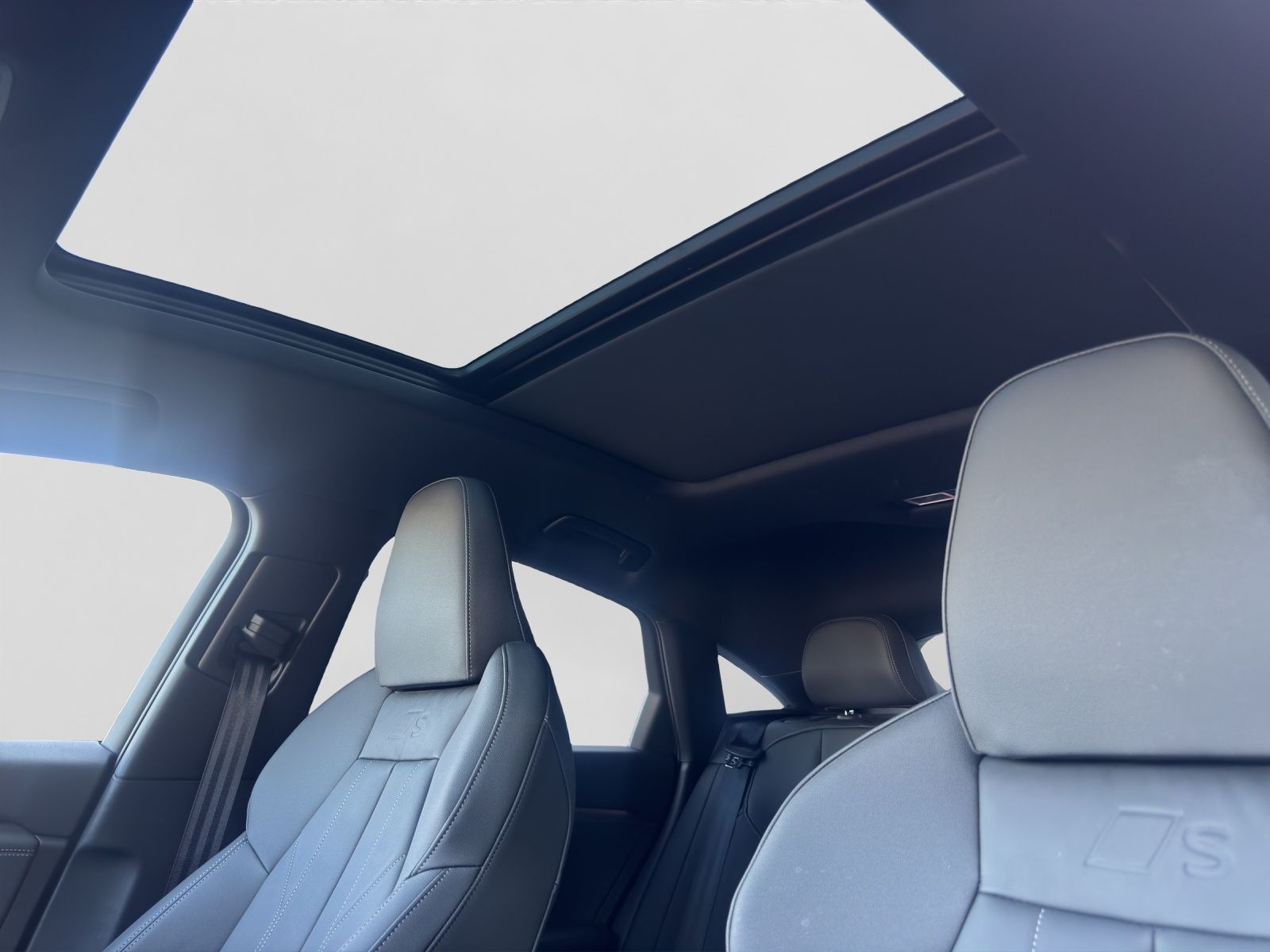Audi Q6 e-tron - Bild 18