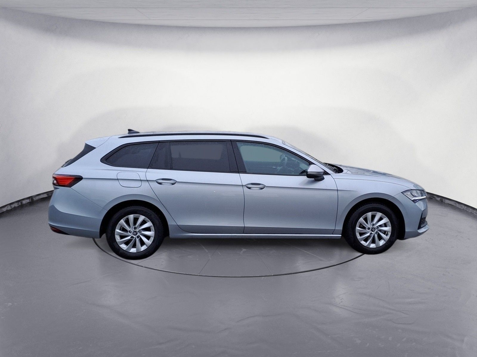 Skoda Superb - Bild 5