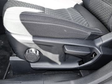 Ford Kuga - 11
