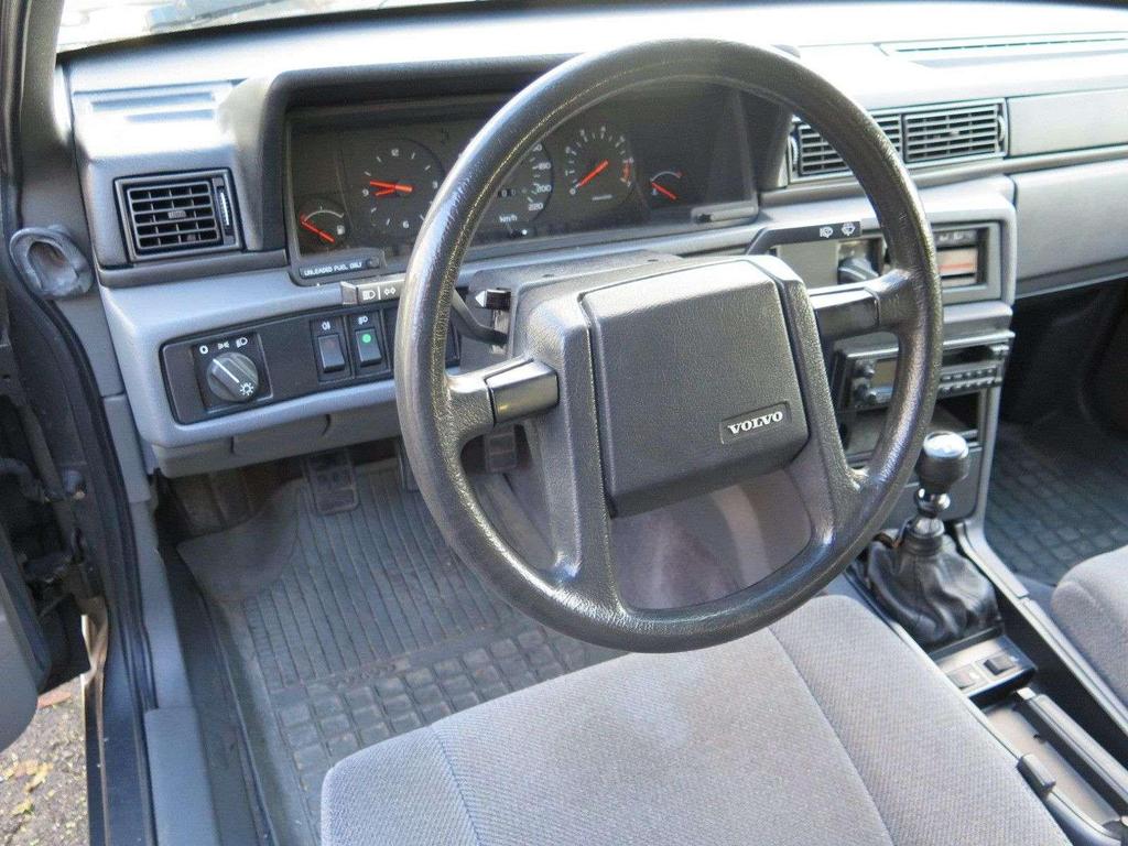 Volvo 740