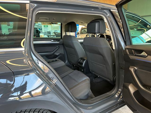 Volkswagen Passat Variant GTE *ACC*Keyless*NAVI*Kamera*