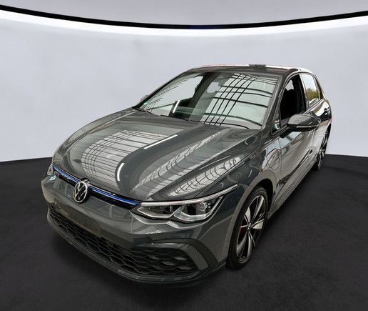 Fahrzeugabbildung Volkswagen Golf VIII GTE LED+KAMERA+ACC+APP+SHZ+18"