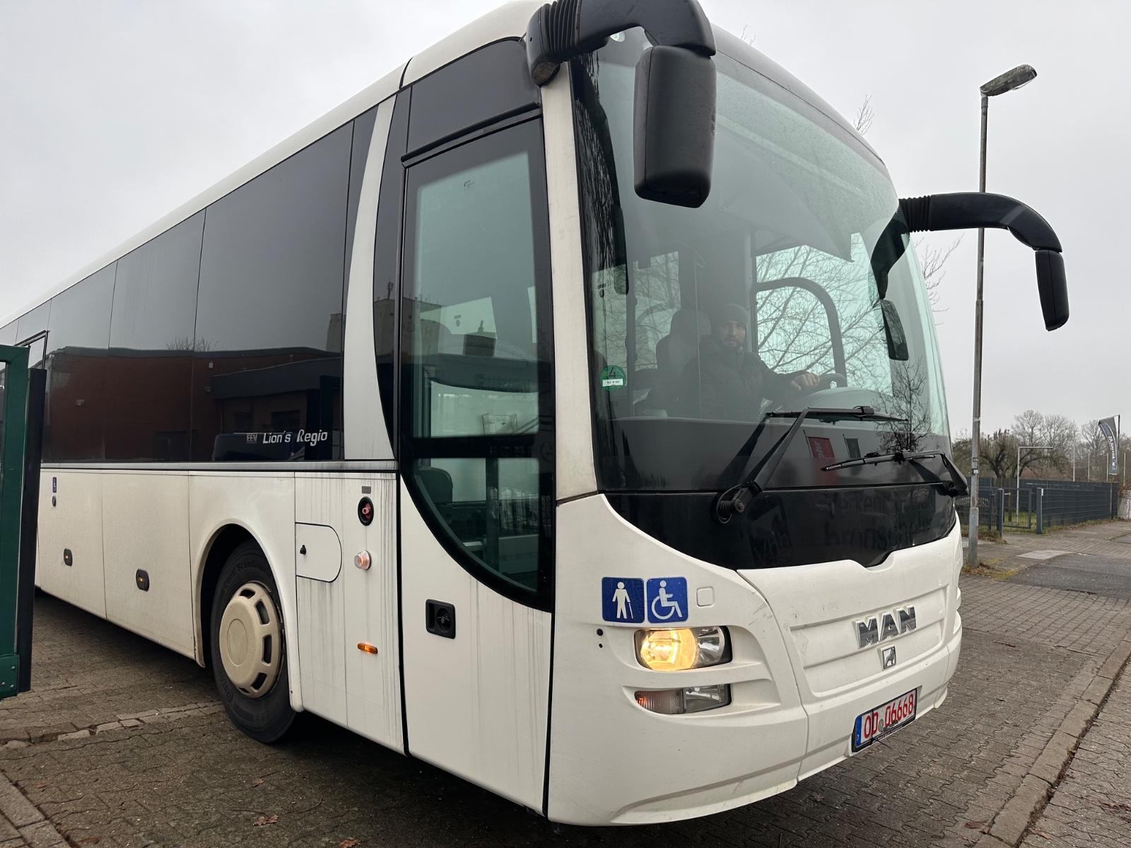 MAN R13/Lions Regio - L
