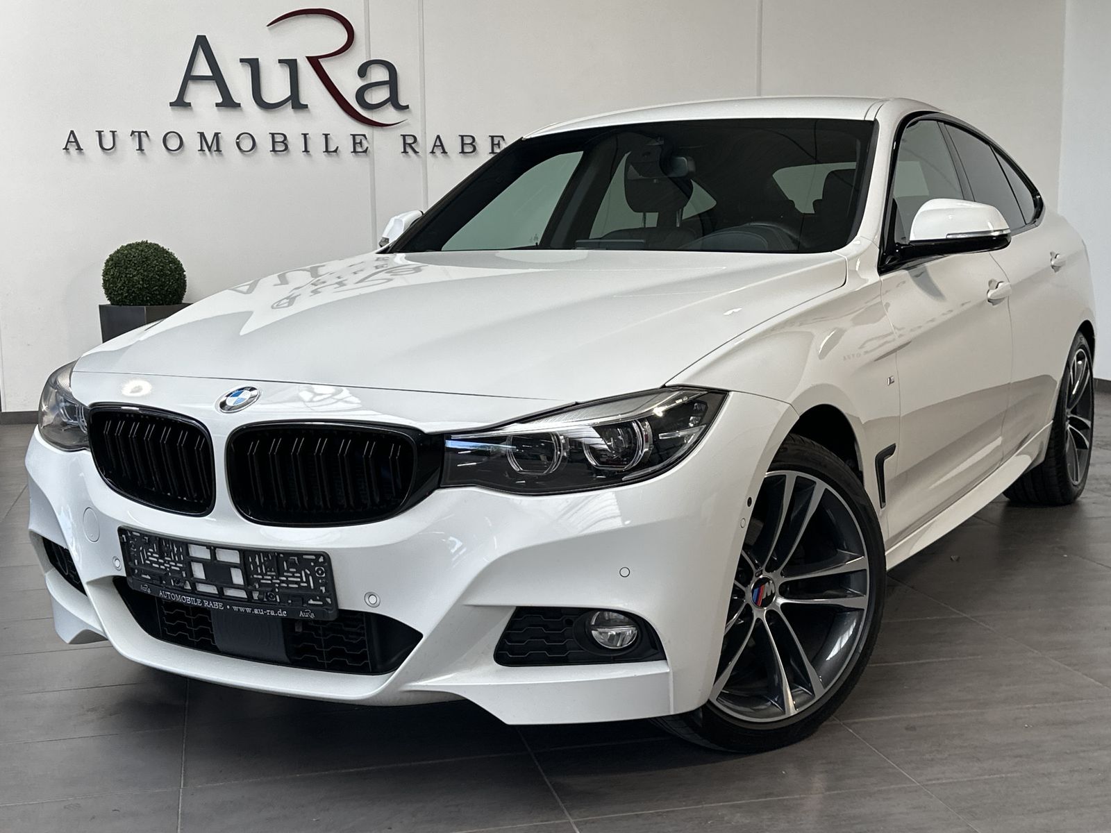 BMW 320d GT xDrive M-Sport NAV+LED+VCOCK+ACC+360°+Hi
