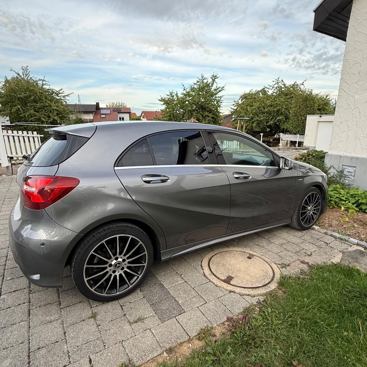 Mercedes-Benz A 250 4MATIC 