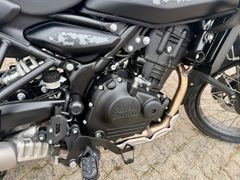 ROYAL ENFIELD Himalayan 450