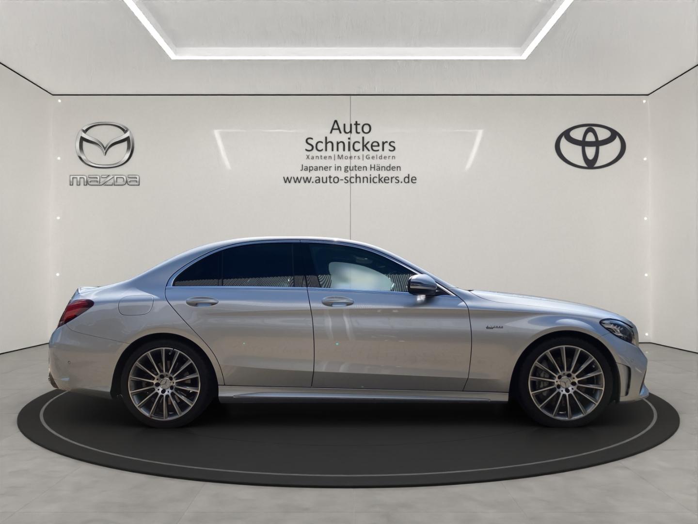 Mercedes-Benz C 43 AMG 4Matic+PANO+NAV+BURMESTER !!