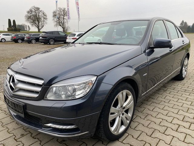 Mercedes-Benz C 180 Lim. Avantgarde NAVI SHZ ALU PDC