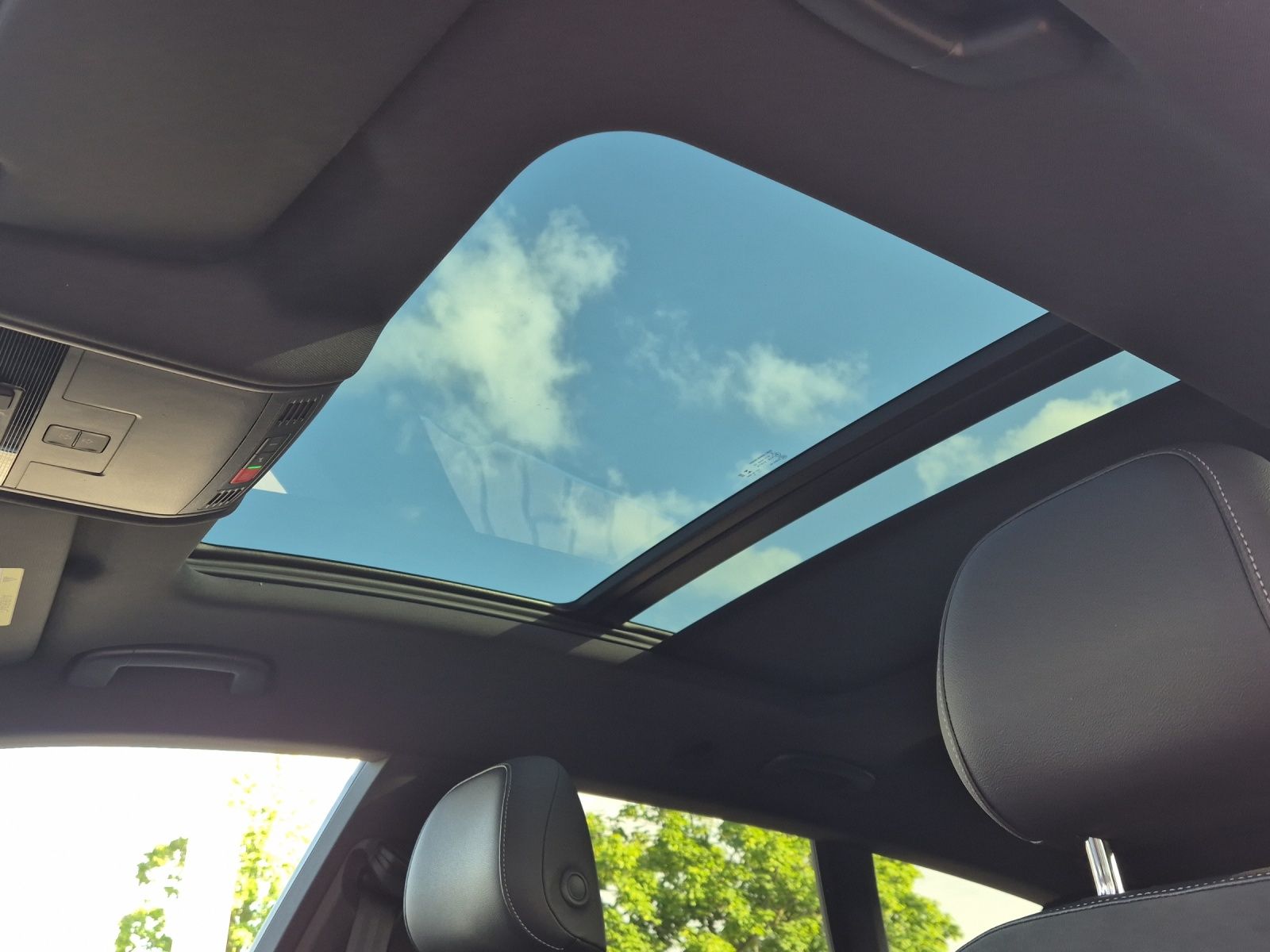 Fahrzeugabbildung Volkswagen Arteon SB TSI R-Line DSG 4M Matrix AHK Navi AID