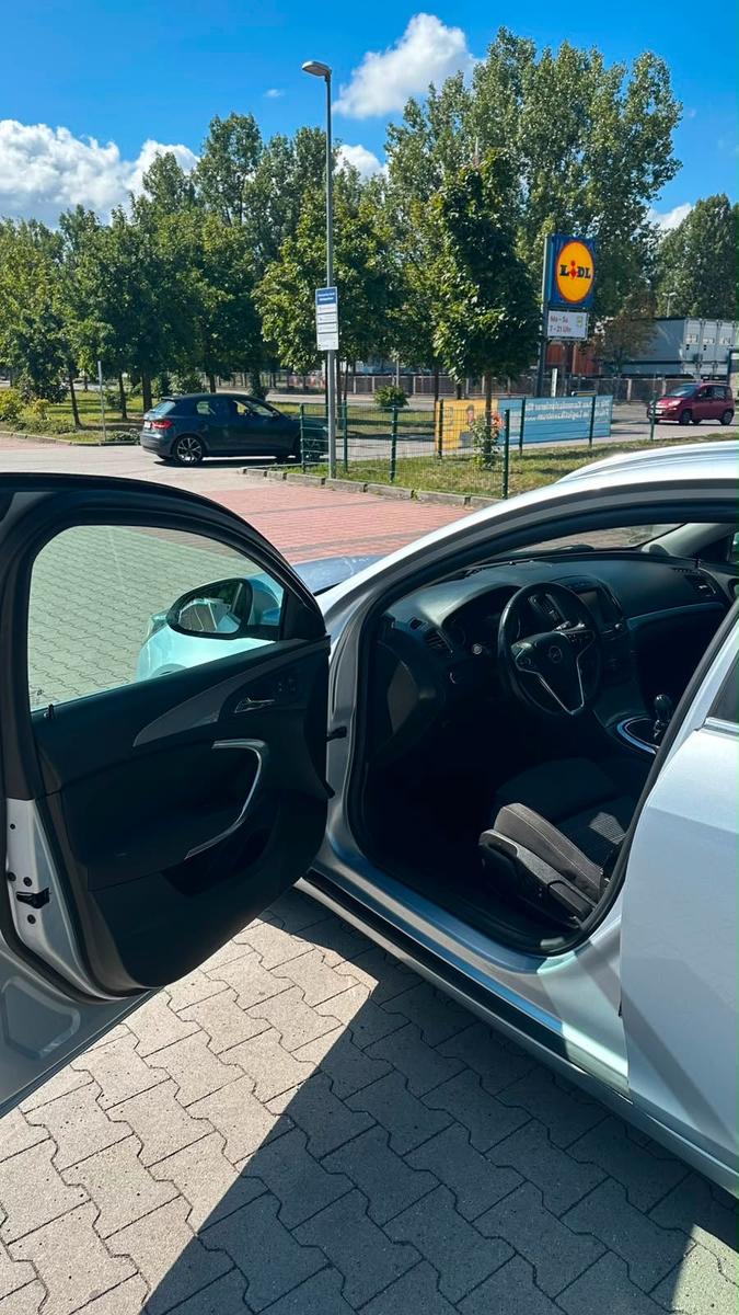 Opel Insignia 2013 — photo 9
