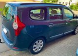 Dacia Lodgy 1.6 MPI 2012  97.000 km - Dacia aus 2012: Kombi