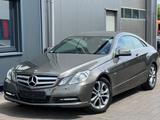 Mercedes-Benz E 220 E Coupe E 220 CDI BlueEfficiency Automatk - Mercedes-Benz E 220: Coupe, Cdi