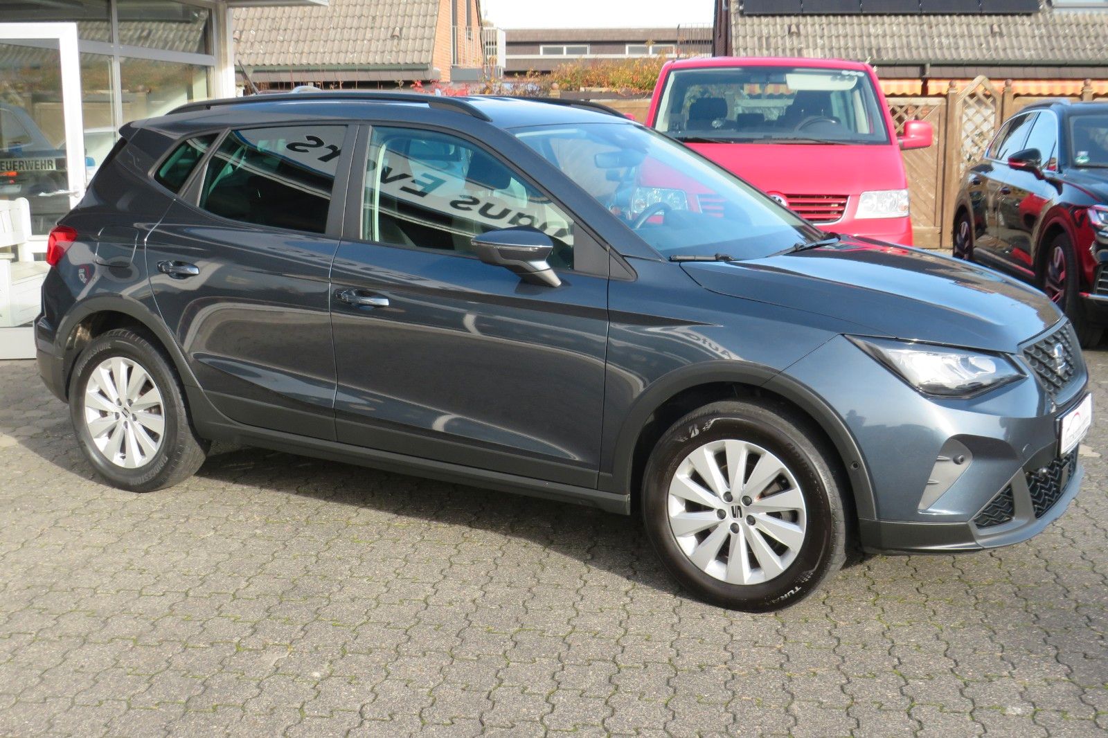 Fahrzeugabbildung SEAT Arona Style DSG GRA KAMERA SITZH. PDC APP-CON 1H