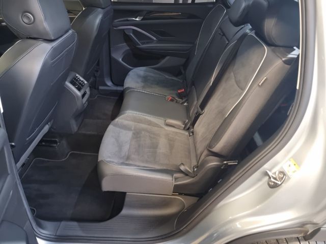 Fahrzeugabbildung Volkswagen Tayron 2.0 TDI Elegance 4Motion 7-SITZER STHZG N