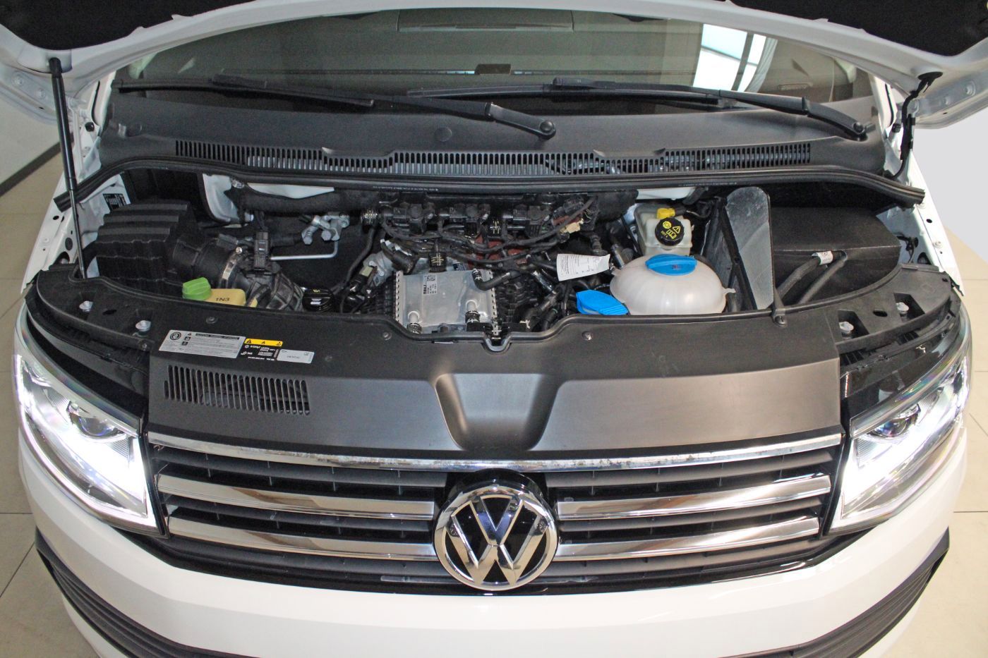 Volkswagen T6 2.0 TDI California Coast Edition AHK RCam ACC foto 12