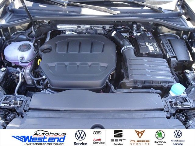 Fahrzeugabbildung Audi Q3 Sportback S line 40 TFSI 140kW qu. S tr. Navi