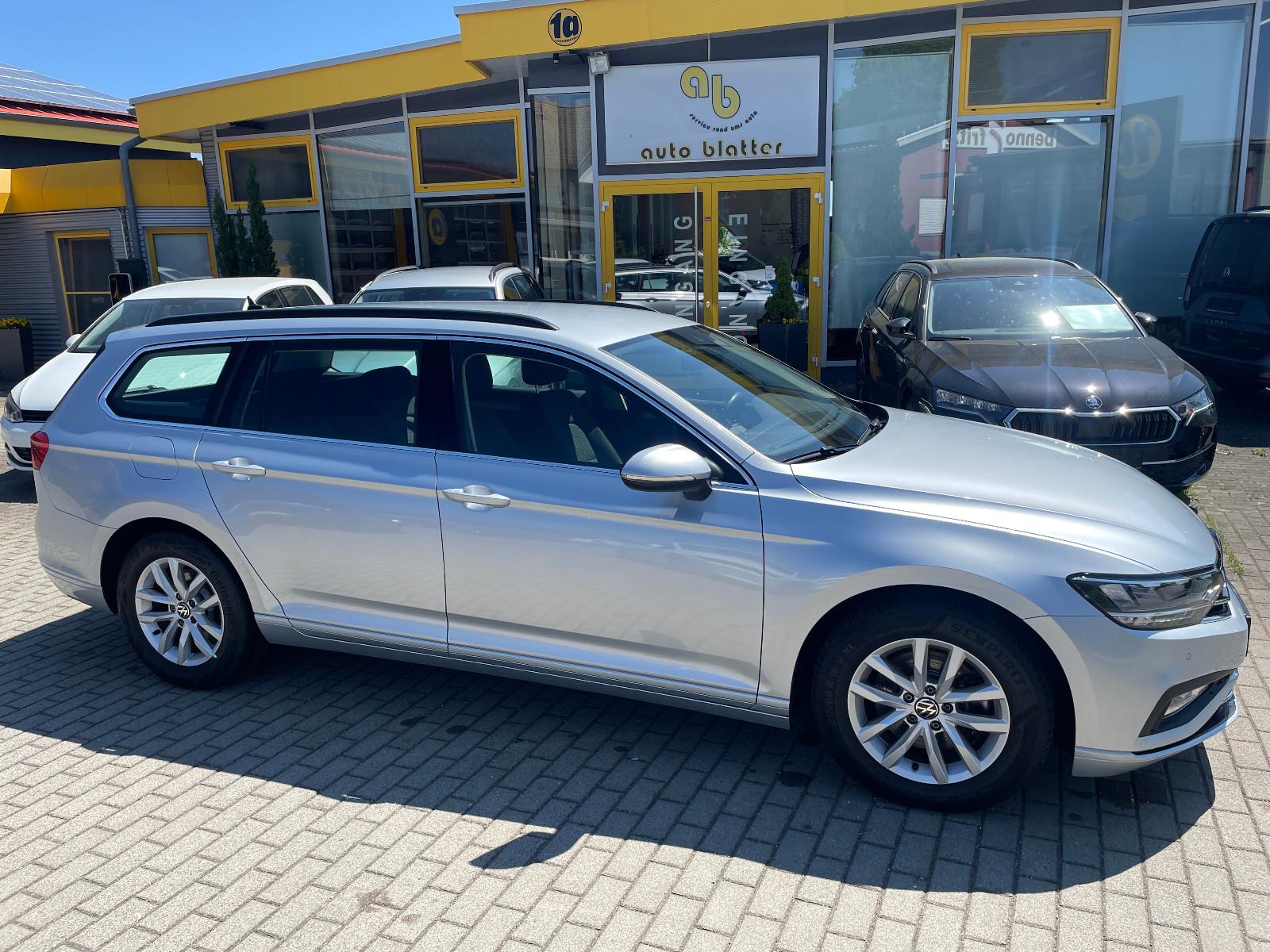 Volkswagen Passat Variant Business,AHK,Navi,RFK,M+S,ACC