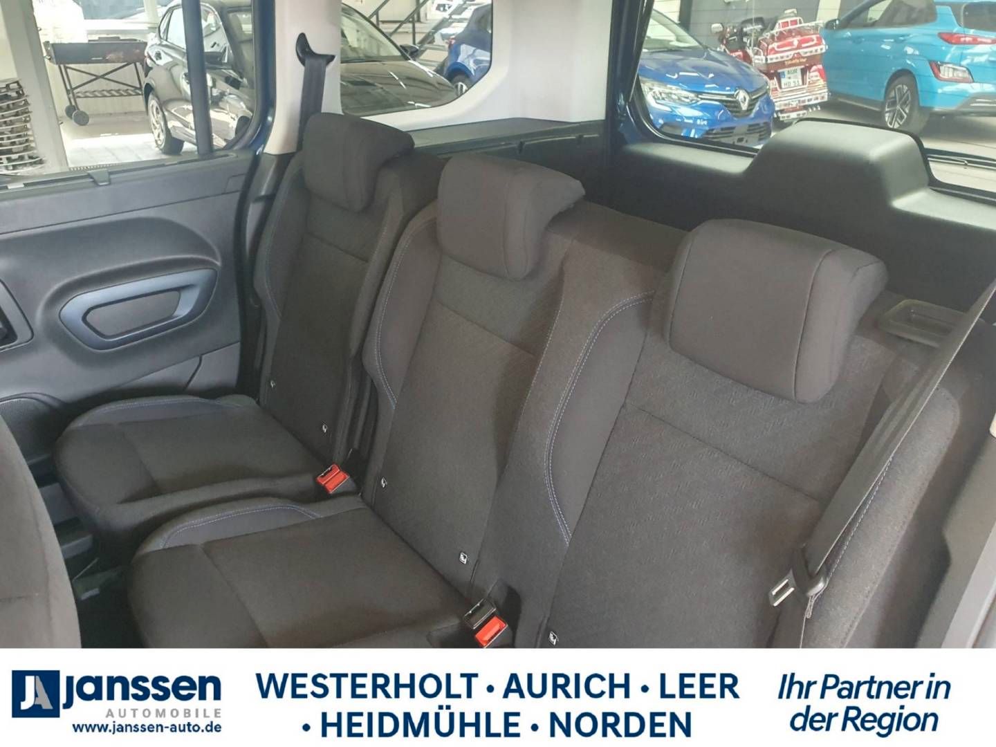 Fahrzeugabbildung Peugeot RIFTER PureTech 130L1 EAT8 Allure