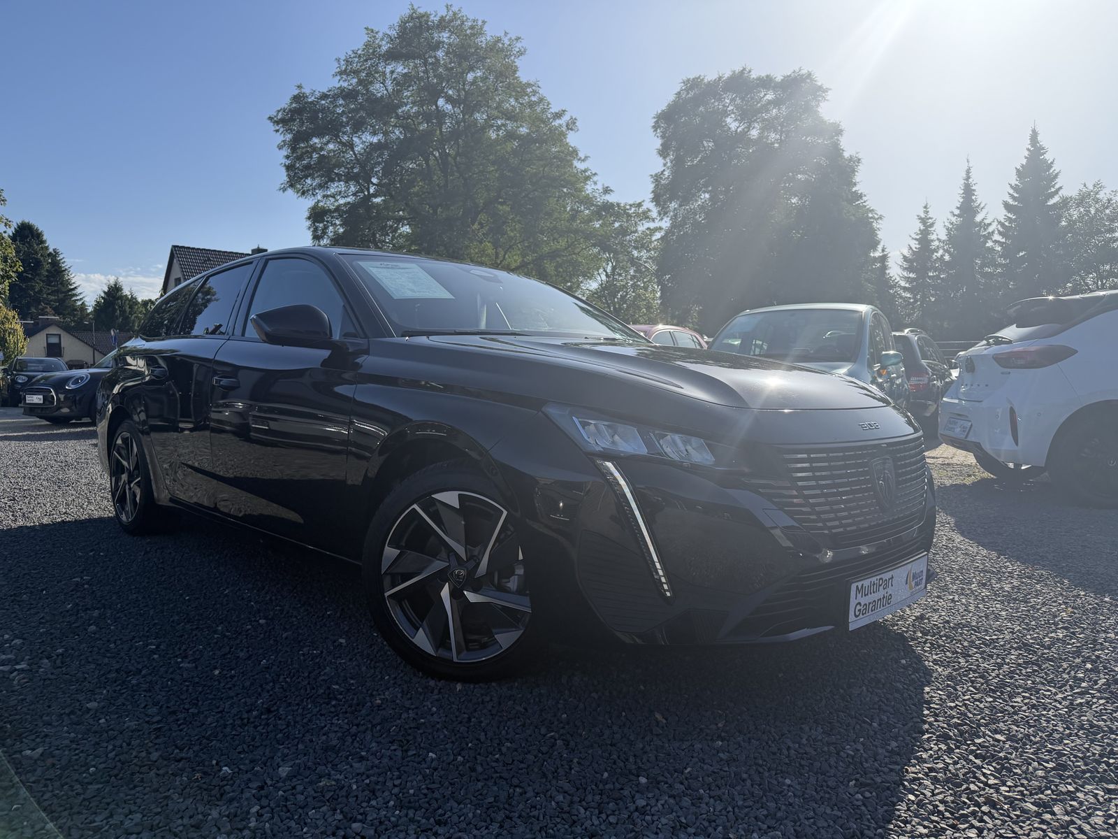 Peugeot 308 HYBRID/ALLURE/KAMERA/NAVI/CAR-PLAY/1.HD