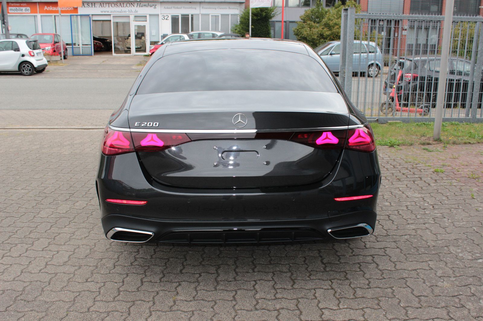 Fahrzeugabbildung Mercedes-Benz E 200 *AMG Line**Premium Plus**Superscreen*MY24*