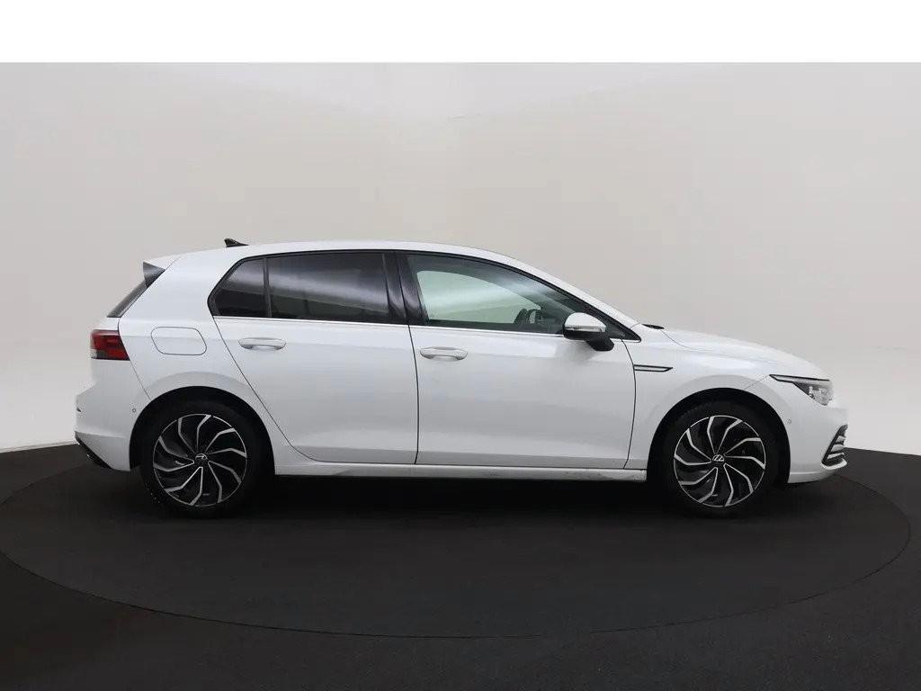 Volkswagen Golf VIII. 1.5 TSI EXPORT NETTO 11.500