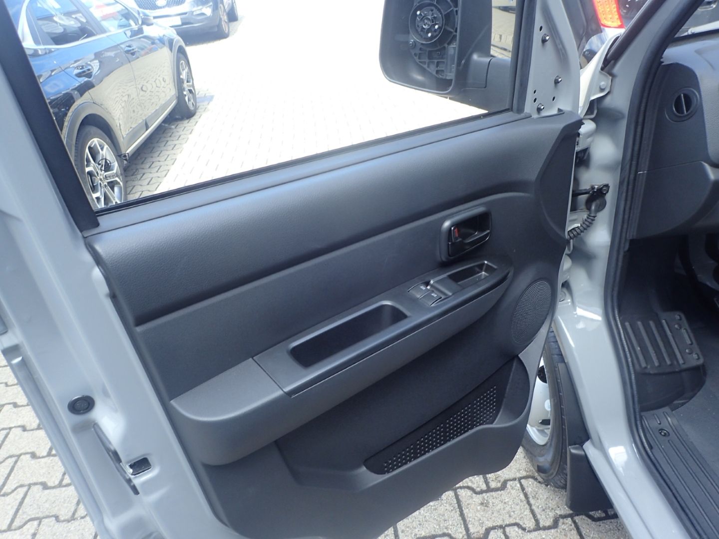 Fahrzeugabbildung Piaggio Porter NP6 TW Kipper LR 2,53m Pritschenlänge LPG