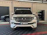 Toyota Land Cruiser 200 4.5 v8 diesel 2018 - Toyota Land Cruiser mit Panoramadach