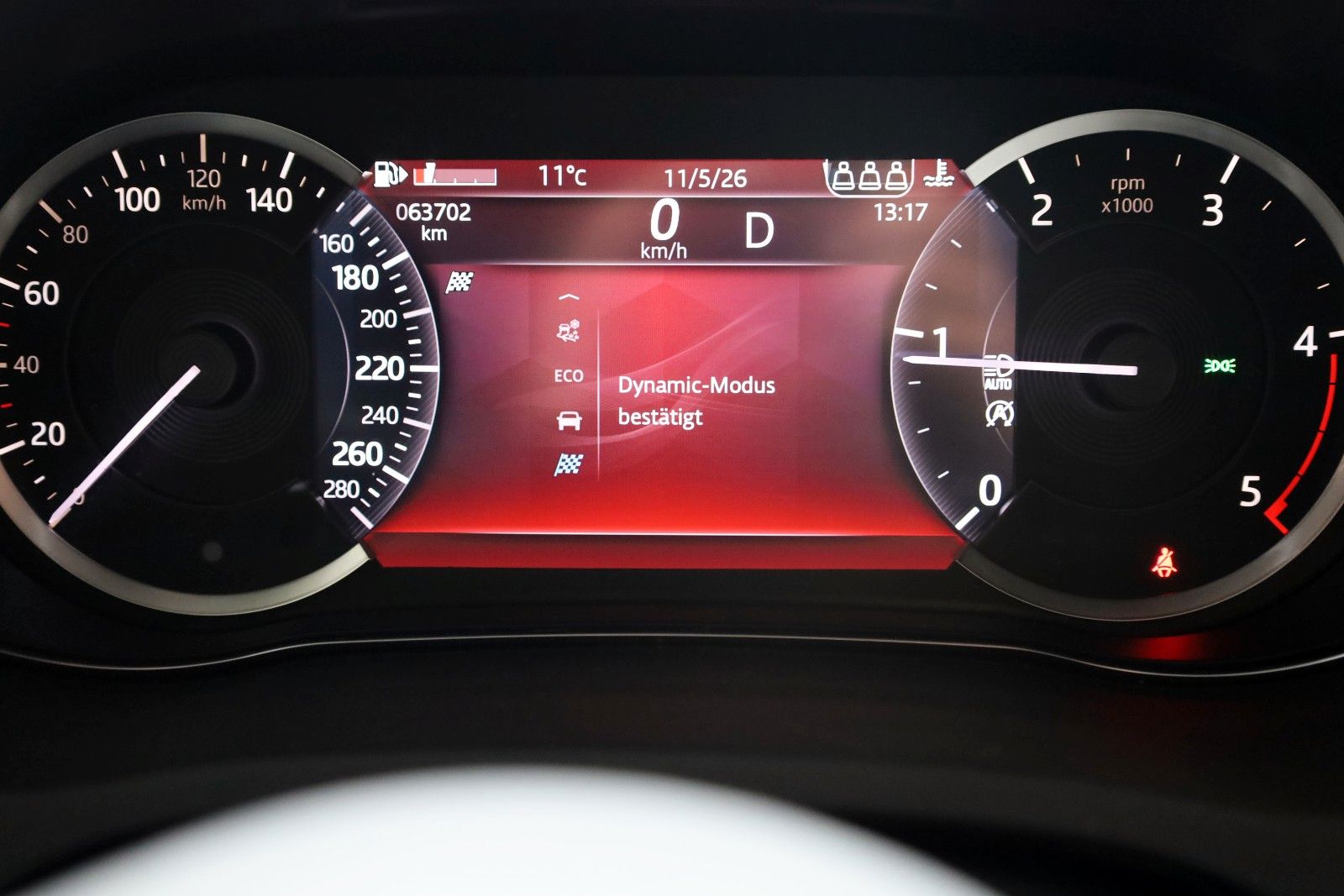 Fahrzeugabbildung Jaguar E-Pace R-Dynamic SE AWD,Navi,Kamera,ACC,AHK+WR