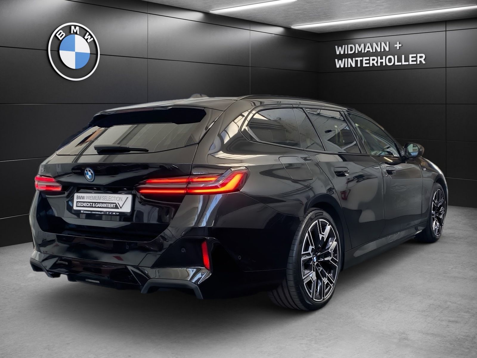 BMW i5 eDrive40 Touring M Sport Pano DA Pro B&W AHK foto 5