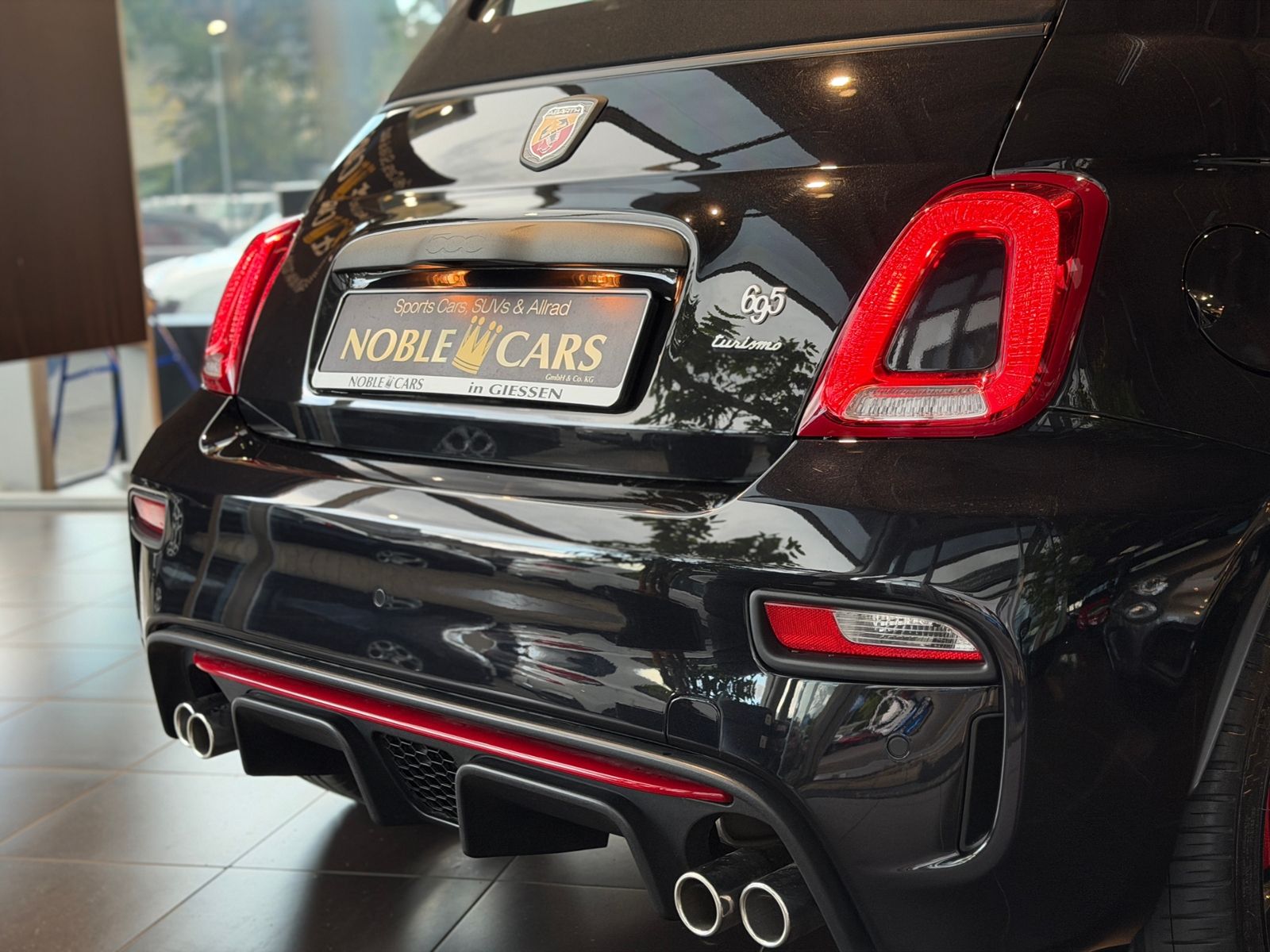 Fahrzeugabbildung Abarth 695C Turismo Cabrio KLIMA BEATS NAV DAB ALU