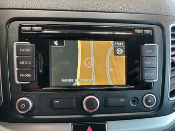 MYAUTOCENTER – Gebraucht- und Jahreswagen mit Werkstattservice in Pfaffenhofen Seat Alhambra *7Sitzer*AHK*TEMPO*NAVI*2-Zonen*