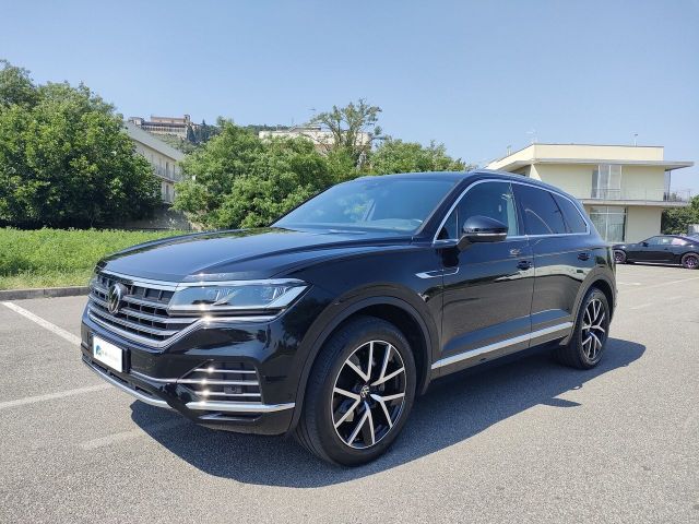 VW VOLKSWAGEN Touareg 3.0 V6 tdi Elegance 286cv tip