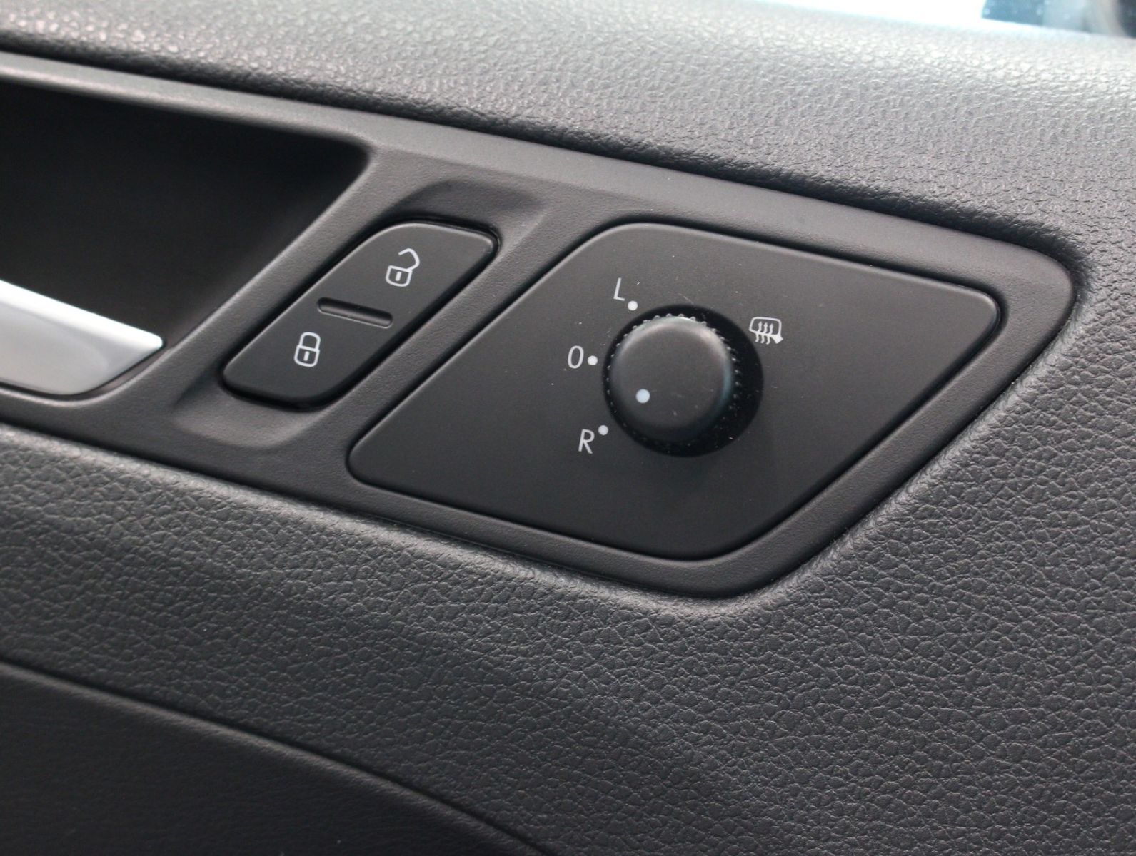 Fahrzeugabbildung Volkswagen Jetta VI Highline